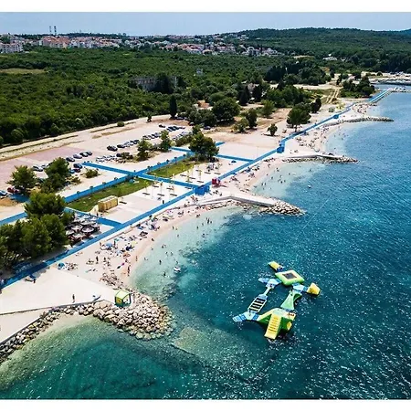 Jure Mit Privatem Pool Villa
