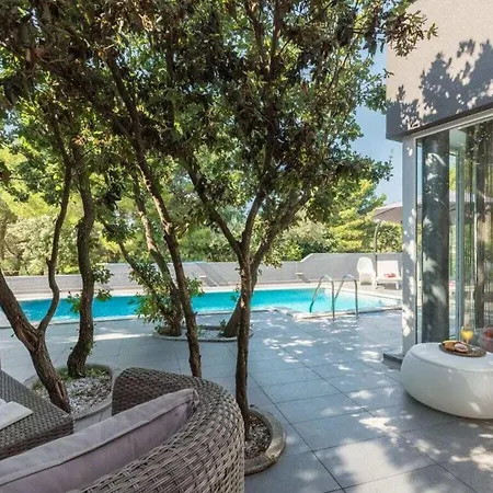 Jure Mit Privatem Pool Villa *